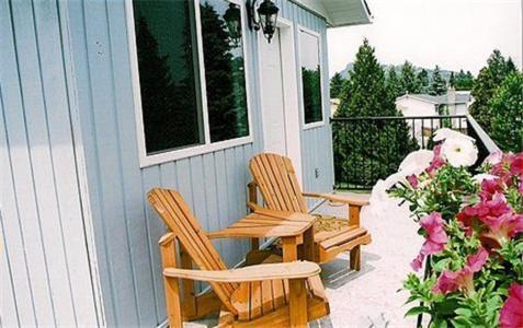 Dogwood Bed & Breakfast Саммерлэнд Номер фото